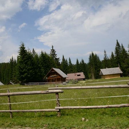 Pocitniska Hisa Jurcek Pokljuka Villa Goreljek Exteriör bild